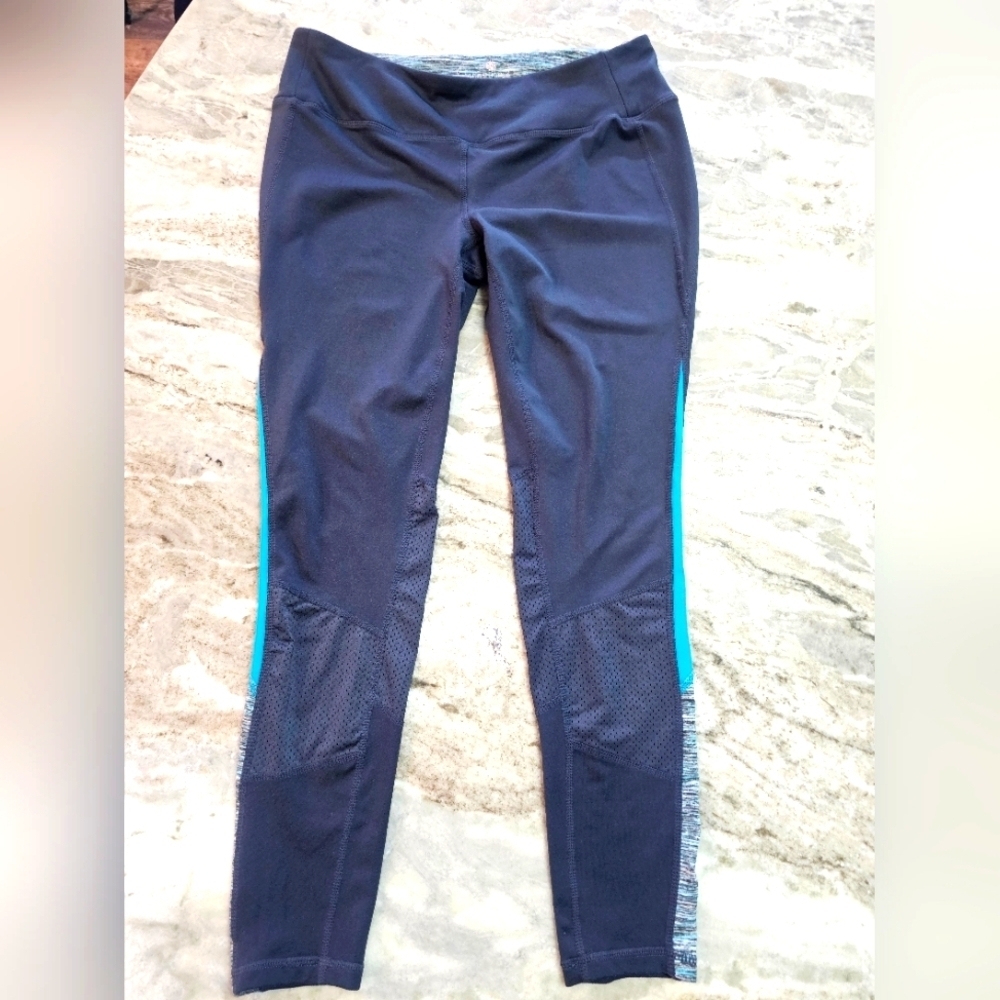 Tangerine Women’s Active Leggings Small Navy Teal Ombre Mesh Panels